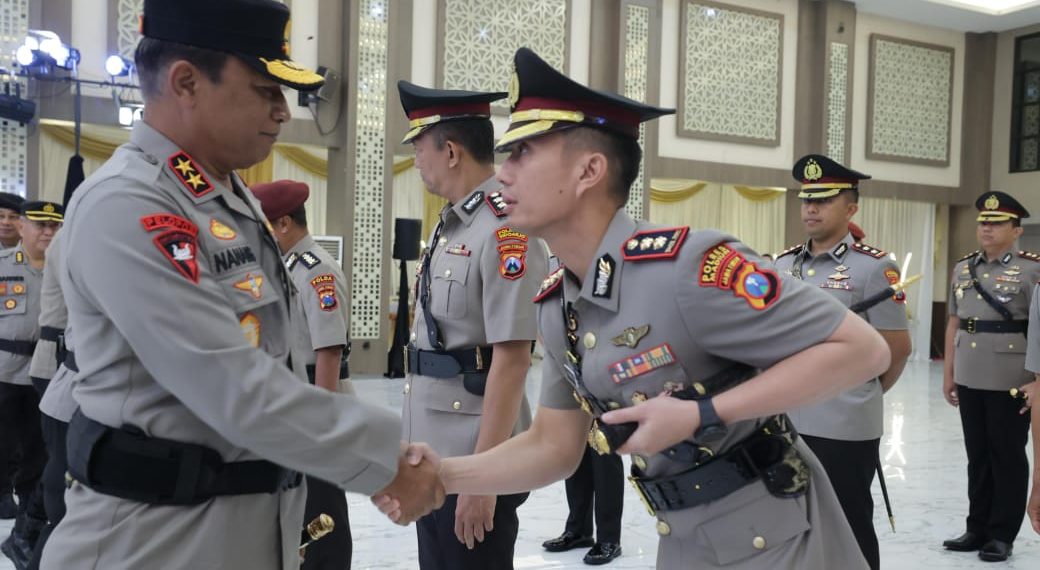 Kapolres Madiun Berganti AKBP Kemas Indra Natanegara Resmi Gantikan AKBP Mohammad Zainur Rofik