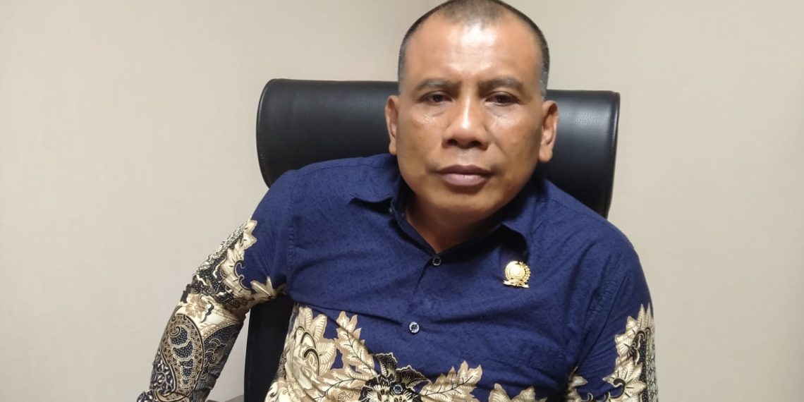 Teks foto : Anggota Komisi A DPRD Jatim Sumardi