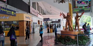 ARTSUBS 2025: “Jahitan” Kontemporer & Tradisi Sukses Sedot Penonton Milenial