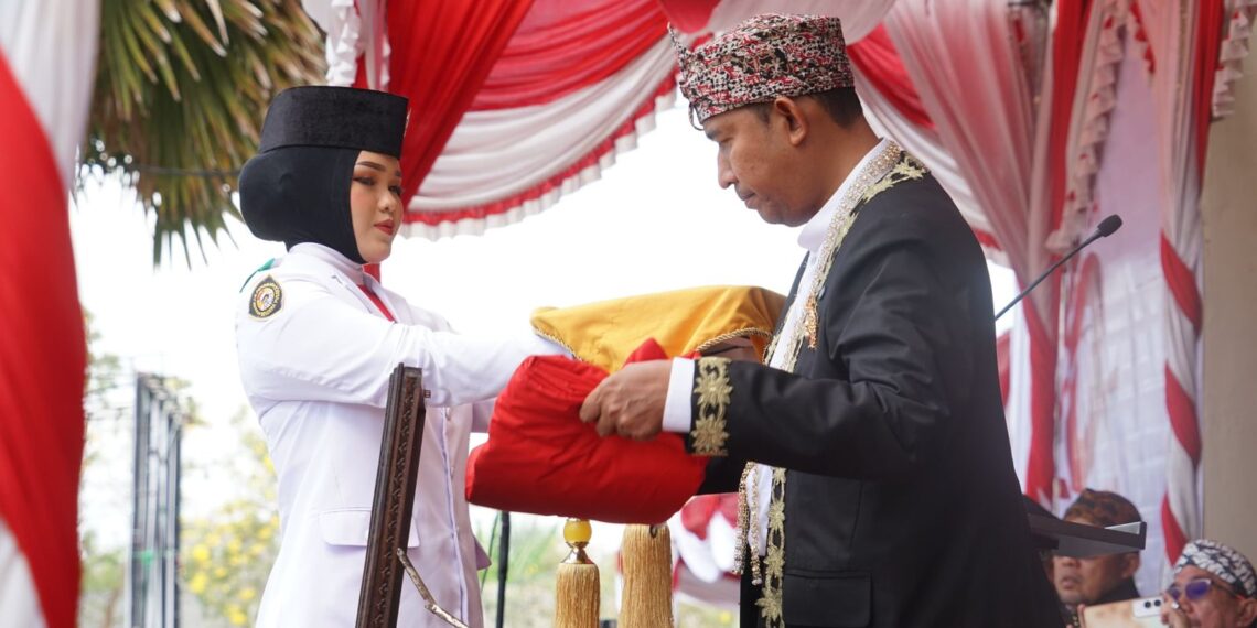 Pemkab Sumenep Gelar Upacara Khidmat Peringati Detik-detik Proklamasi HUT ke-80 RI