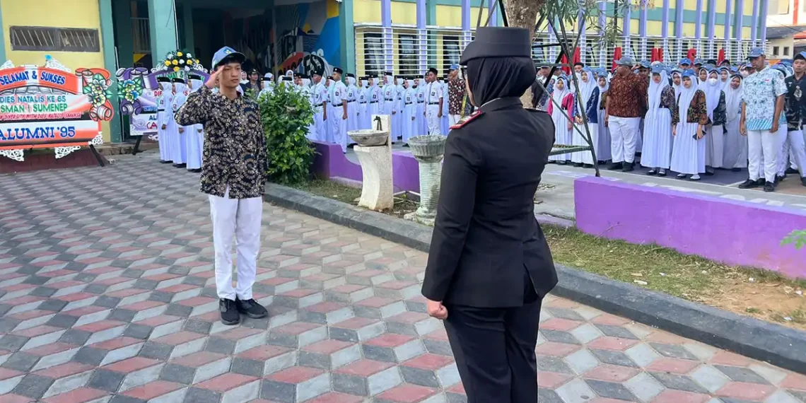 Kasat Lantas Polres Sumenep Jadi Irup Upacara HUT ke-80 RI di SMAN 1 Sumenep