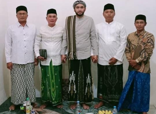 Memperingati Maulid Nabi, Dusun Rayung Desa Turirejo Gelar Sholawatan Bersama Habib AEH