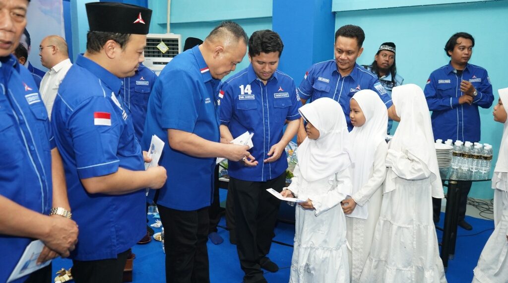 DPD Demokrat Jatim saat peringati HUT
