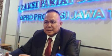 Demokrat Jatim Peringati HUT ke-24 Dengan Kegiatan Sosial, Dekatkan Diri dengan Rakyat 1 Fraksi PDIP DPRD Jatim: Anggaran Harus Digunakan Untuk Meningkatkan Kualitas Layanan Dasar