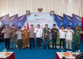 Bupati Sampang Resmikan Program Makanan Bergisi (MBG) Di Kecamatan Jrengik