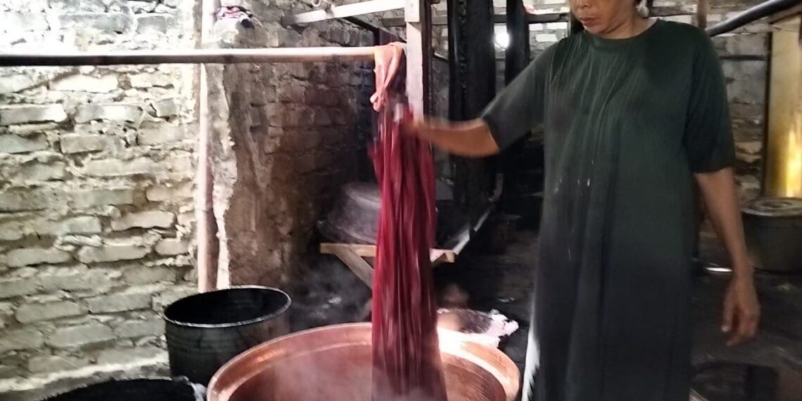 Pelatihan proses membatik