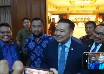 Dibuka Wawenko Kumham Imipas, Peradi Gresik Gelar Seminar Nasional Sosialisakan KUHP Baru