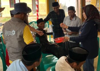 FKH Unair Gelar Pembinaan Peternakan Berkelanjutan, Terkait Produksi Telur Omega 3