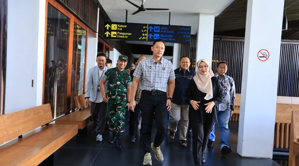 Menko AHY saat berkunjung ke Banyuwangi,