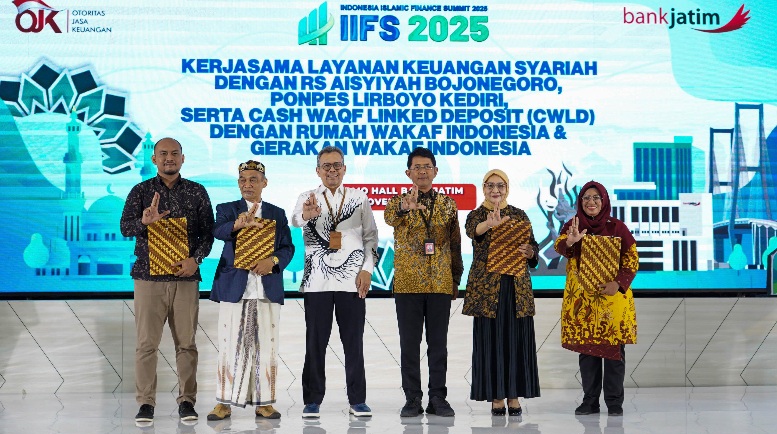 Perkuat Sinergi di Sektor Keuangan Syariah, Bank Jatim Dukung Penyelenggaraan IIFS 2025