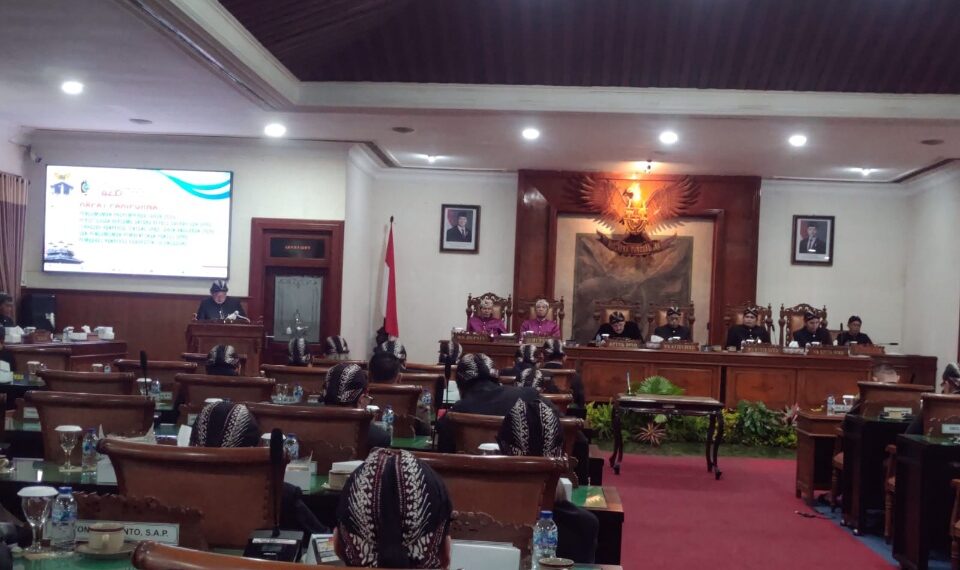 Ranperda APBD Tulungagung 2026 Resmi Disahkan Jadi Perda