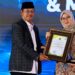 Bupati Ipuk Raih Tanda Cinta Pendidikan Agama Islam dari Kemanag