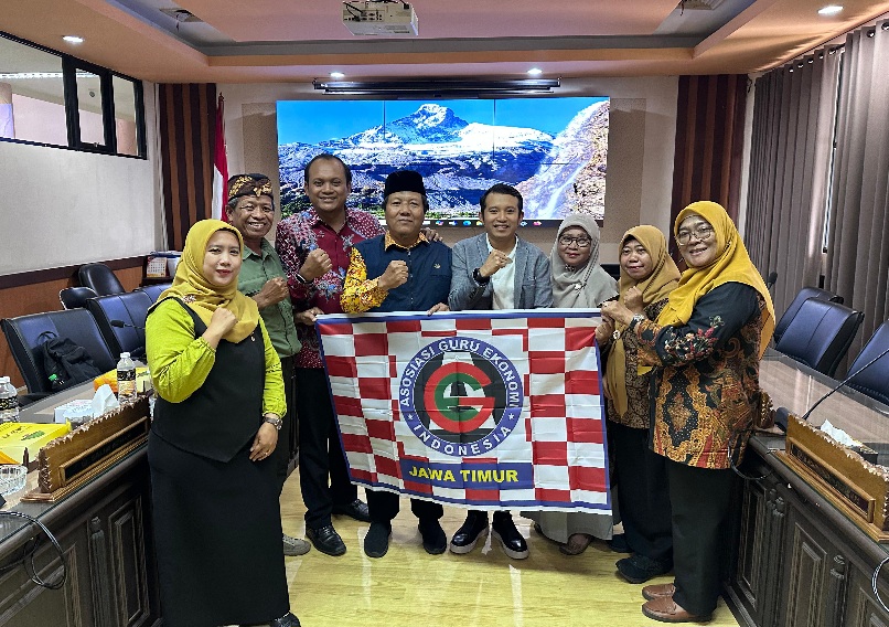 DPRD Jatim Dorong Keberlanjutan Program PKW Siswa dan Tekankan Transparansi Sumbangan Sekolah