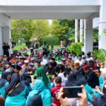 Harjaba Ke 254, Bupati Ipuk Tasyakuran Bareng Tukang Becak, Pesapon dan Ojol IMG-20251218-WA0009