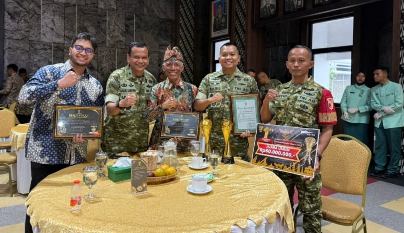 Kodim 0809/Kediri Bawa Desa Canggu - Badas Raih Juara Umum Lomba Kampung Pancasila 2025 Kasad Award 1 Kodim 0809/Kediri Bawa Desa Canggu - Badas Raih Juara Umum Lomba Kampung Pancasila 2025 Kasad Award 1
