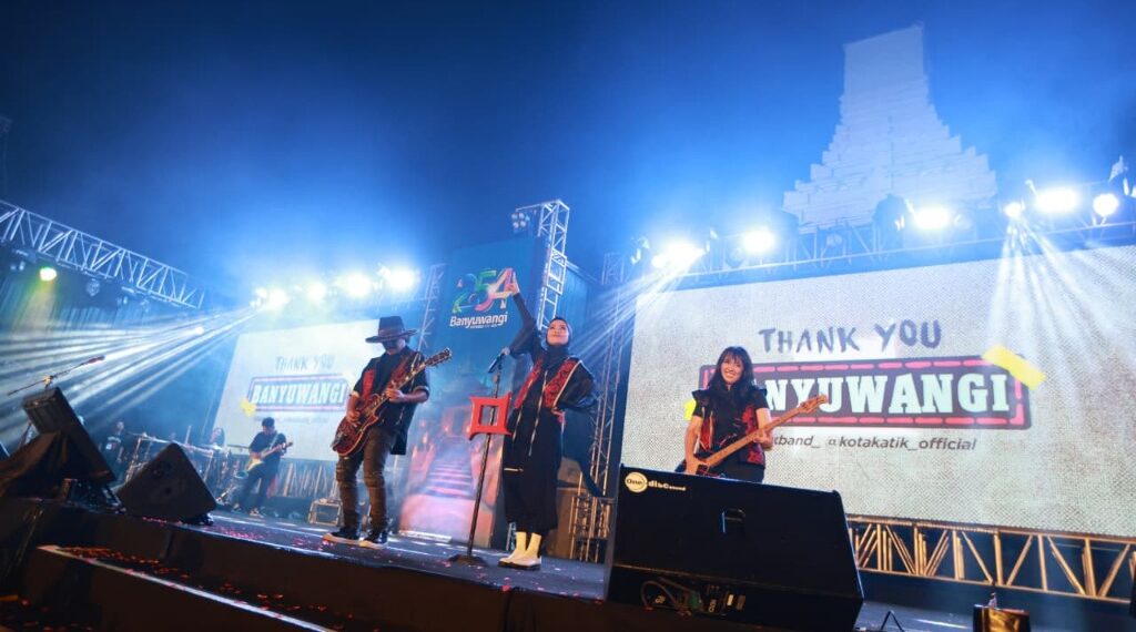 Band Kotak Konser ‘Tandang Bareng’ Kemanusian di Puncak Harjaba Ke 254