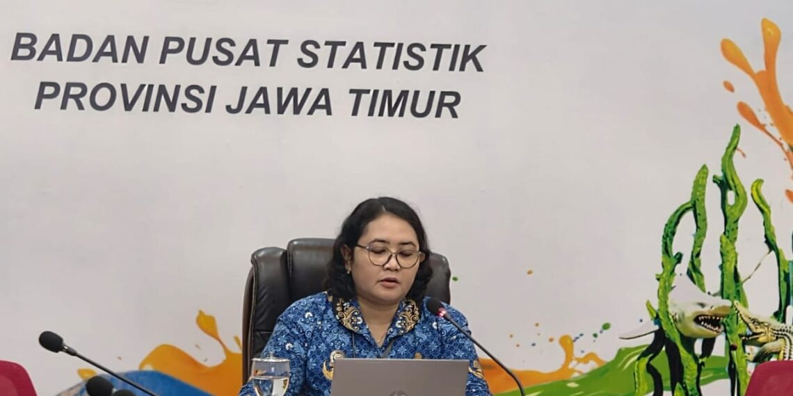 Debora Sulistya Rini, M.Si Statistisi Ahli Madya BPS Jatim. (foto: ist)