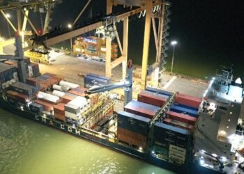 PT INKA Kirim 3 Platform Lokomotif ke Australia via TPS Perkuat Ekspansi Global