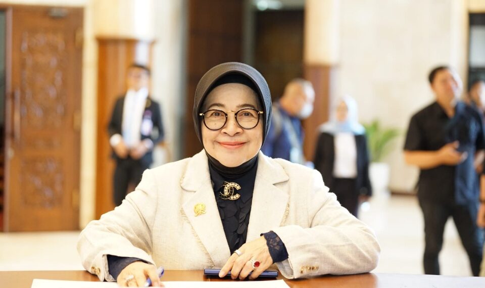 Antisipasi menyebarnya Super Flu, Fraksi PDIP DPRD Jatim: Perlindungan Kelompok Rentan Jadi Prioritas, Puskesmas Harus Aktif 1 Ketua Fraksi PDIP DPRD Jatim Wara Sundari Reni Pramana