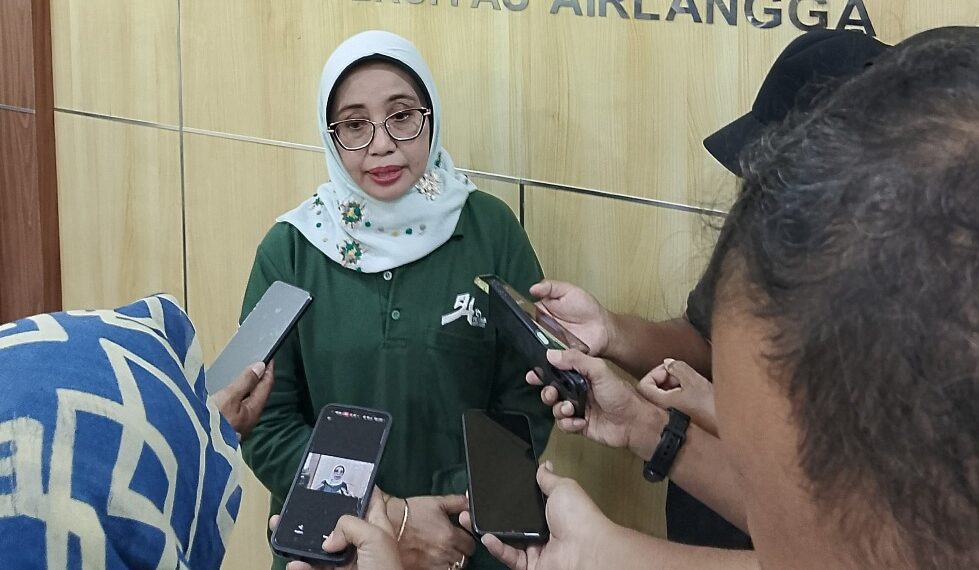 Dekan FKH Unair, Prof. Dr. Lilik Maslachah, drh., M.Kes. (foto: hari/bidik.news),