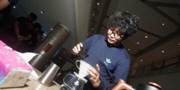 Synchroma Fest 2026 Fikom Unitomo: Panggung Pembuktian Mahasiswa Siap Bersaing di Dunia Profesional