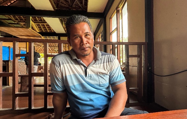 Suami Korban Pembunuhan Agen BRI Link Berharap, Majelis Hakim Beri Hukuman Maksimal pada Pelaku 1 Mahfud, suami korban perampokan dan pembunuhan agen BRI link di Desa Imaam Kecamatan Dukun