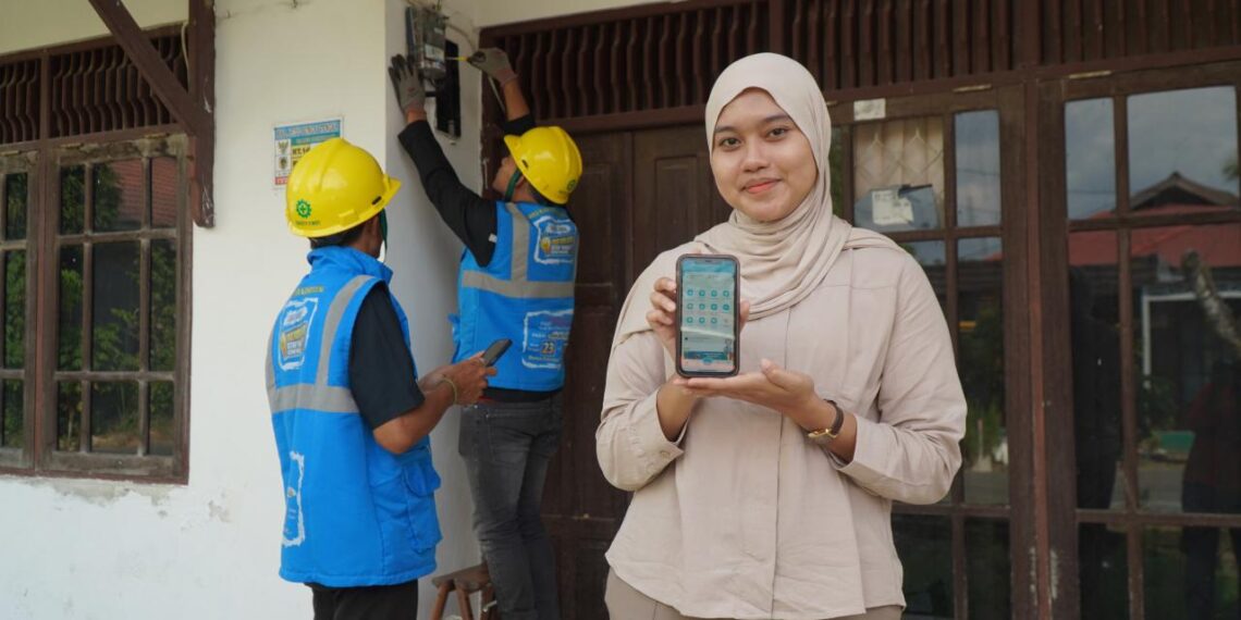 Pengajuan promo tambah daya listrik bertajuk dilakukan melalui aplikasi PLN Mobile. (foto: ist)