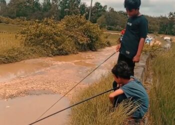 Kecewa: Warga menjadikan jalan sebagai wahana atau sport pancinng.