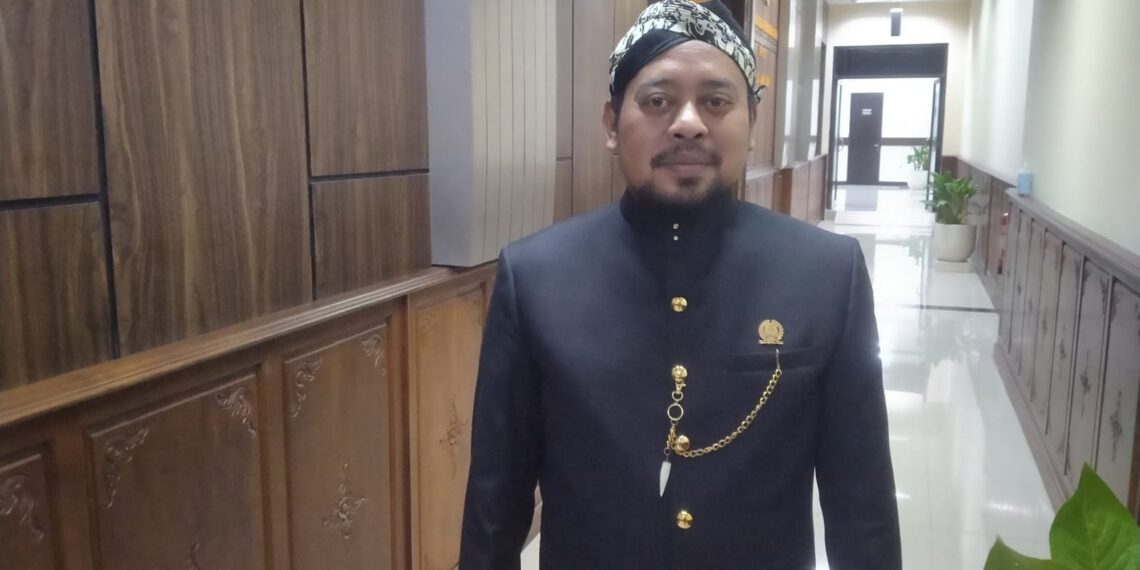 Komisi D DPRD Jatim Soroti Konflik Tambang di Kediri, Ribuan Warga Desa Pucu Terdampak Krisis Air 1 Harisandi Savari Anggota Komisi D DPRD Jatim