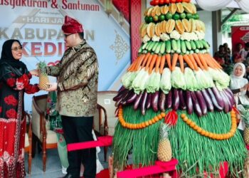 Peringati Hari Jadi ke-1222, Pemkab Kediri Santuni Anak Yatim