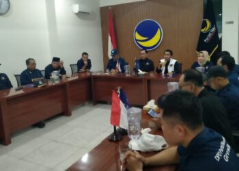 Kader NasDem Jatim Gelar Aksi Damai, Protes Keras Pemberitaan Tempo yang Dinilai Mendiskreditkan Surya Paloh