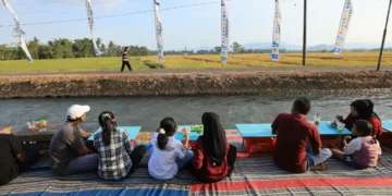 Ngopi Pesona Senja, Sensasi Wisata Baru di Kaki Gunung Raung