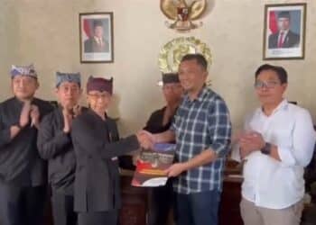 Raperda Trantibum Linmas Diserahkan ke DPRD, Pemkab Banyuwangi Sesuaikan Jam Operasional Toko Modern