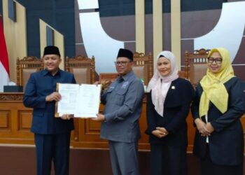 Tiga Raperda Non APBD 2026 Resmi Disahkan