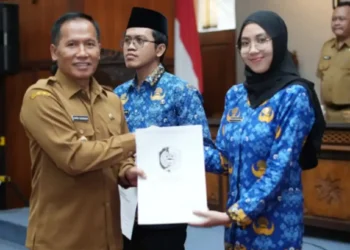 Baharudin Lantik 74 Pejabat Fungsional, Tegaskan Profesionalisme dan Citra Positif ASN Tulungagung