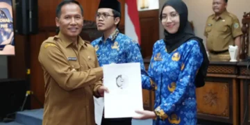 Baharudin Lantik 74 Pejabat Fungsional, Tegaskan Profesionalisme dan Citra Positif ASN Tulungagung