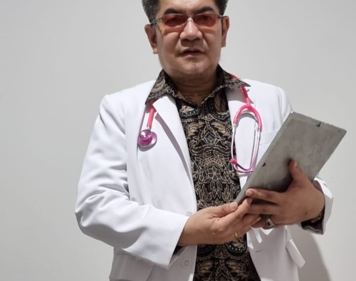 Anggota Komisi E DPRD Jatim dr.Benjamin Kristianto , MARS , M.Kes