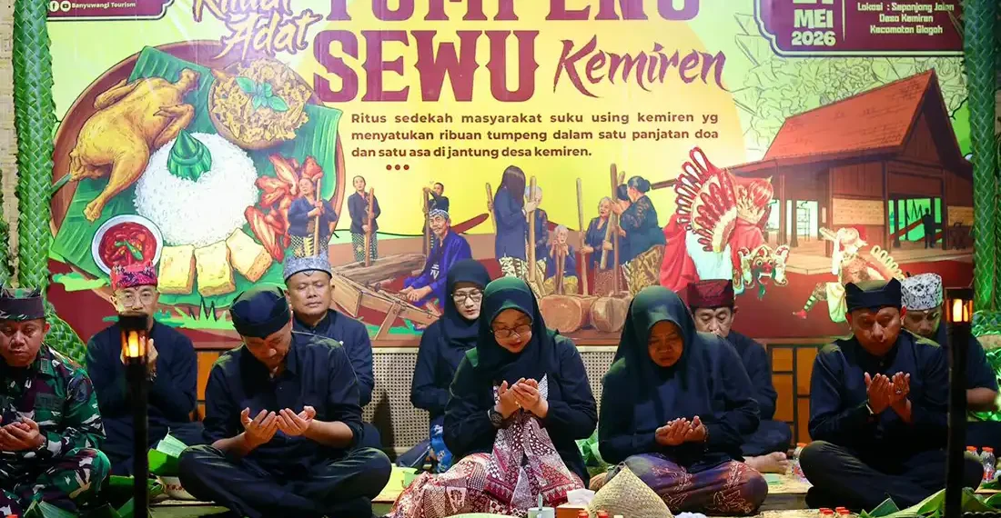 Bupati Ipuk saat menghadiri Festival Adat Tumpeng Sewu Kemiren (Ist)