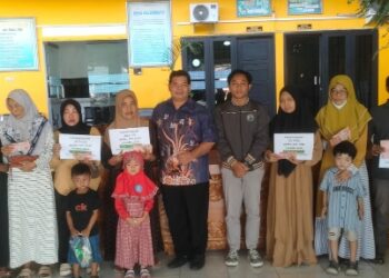 Bantu Warga Miskin, Pemdes Pelemwatu Salurkan BLT Dana Desa 2026