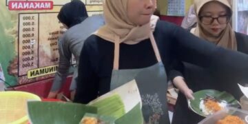 Masak 3.000 Bungkus Nasi Krawu Selama 6 Jam, Festival di Gresik Siap Pecahkan Rekor MURI