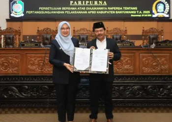 DPRD Banyuwangi Sahkan Raperda Pertanggungjawaban APBD 2025 34 DPRD Banyuwangi Sahkan Raperda Pertanggungjawaban APBD 2025