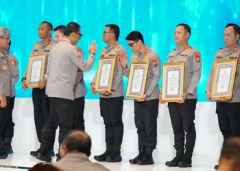 Inovasi ‘Nasi Cawuk’ Jadikan Polresta Banyuwangi Raih Penghargaan WBBM dan Pelayanan Prima Kategori A dari KemenPAN RB