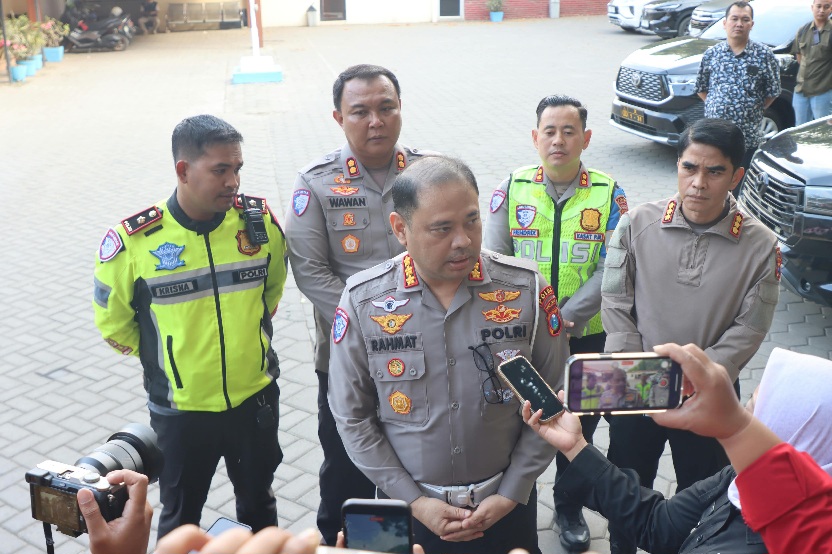 Penanganan Antrean Kendaraan di Pelabuhan Ketapang, Dirlantas Polda Jatim Tegaskan Seluruh Pihak Jalankan Peran