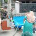 Babinsa Gerak Cepat Salurkan 8 Tangki Air Bersih untuk Warga Ganggang Gresik