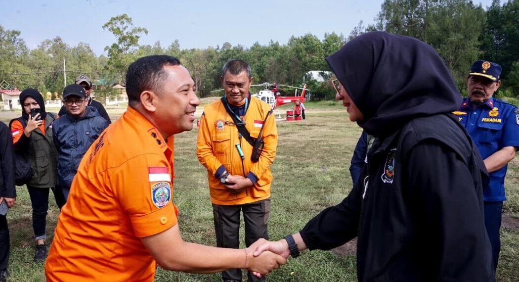 Karhutla TWA Kawah Ijen Mereda, Tim Gabungan Mopping Up dan Pastikan Api Tak Menjalar ke Tempat Lain