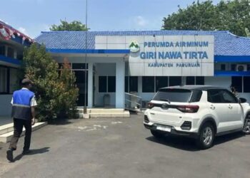 Atasi Kekeringan di Lumbang Perumdam Giri Nawa Tirta Pasuruan Siapkan Air Baku 38 Atasi Kekeringan di Lumbang Perumdam Giri Nawa Tirta Pasuruan Siapkan Air Baku