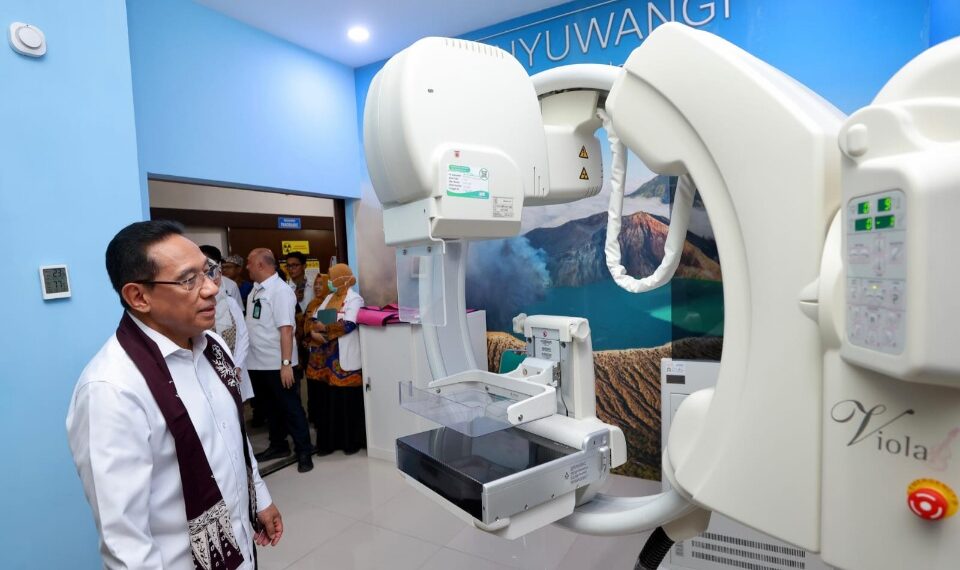 Wamenkes Apresiasi Layanan Kemoterapi Dua RSUD di Banyuwangi 8 Wamenkes Apresiasi Layanan Kemoterapi Dua RSUD di Banyuwangi