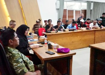 Pemkab Banyuwangi dan Sopir Truk Sepakati Usulan Komitmen Bersama Atasi Kemacetan Pelabuhan Ketapang